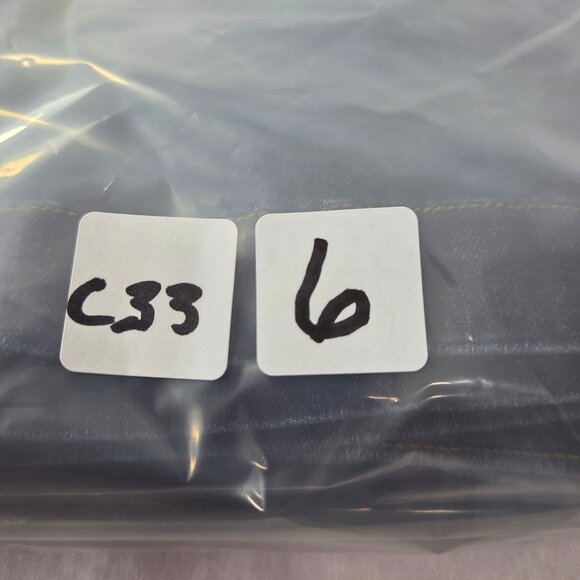 NWOT Gloria Vanderbilt Women's Shape Effect Pull-On Flare Jeans - Picture 7 of 8